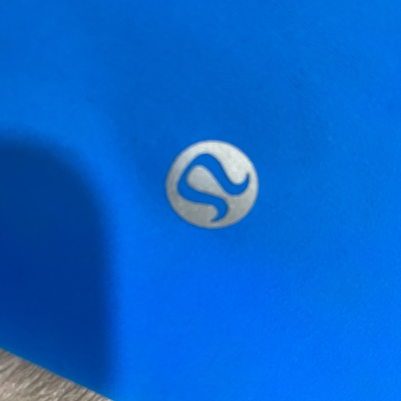 EXCELLENT CONDITION Lululemon leggings - Picture 5 of 5